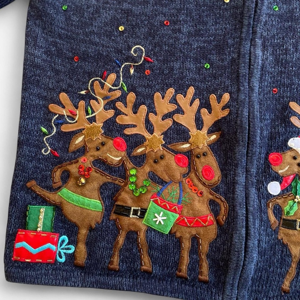 Vintage Tiara International Christmas Blue Knit Embroidered Reindeer Cardigan - Picture 3 of 7
